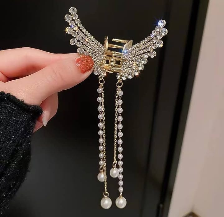 Zircon Butterfly Hair Claw – Korean Style Elegant Hair Clip