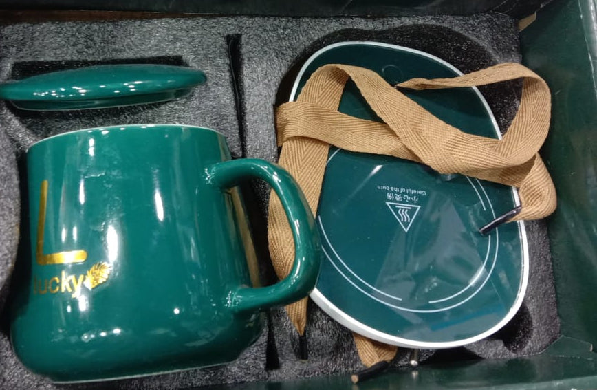 Green Ceramic Mug with Auto Heating Pad – Keep Your Coffee Warm
