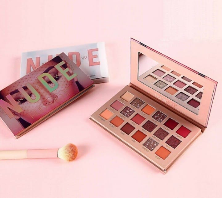 Waterproof Nude Eyeshadow Palette – 18 Matte Shades for Long-Lasting Wear
