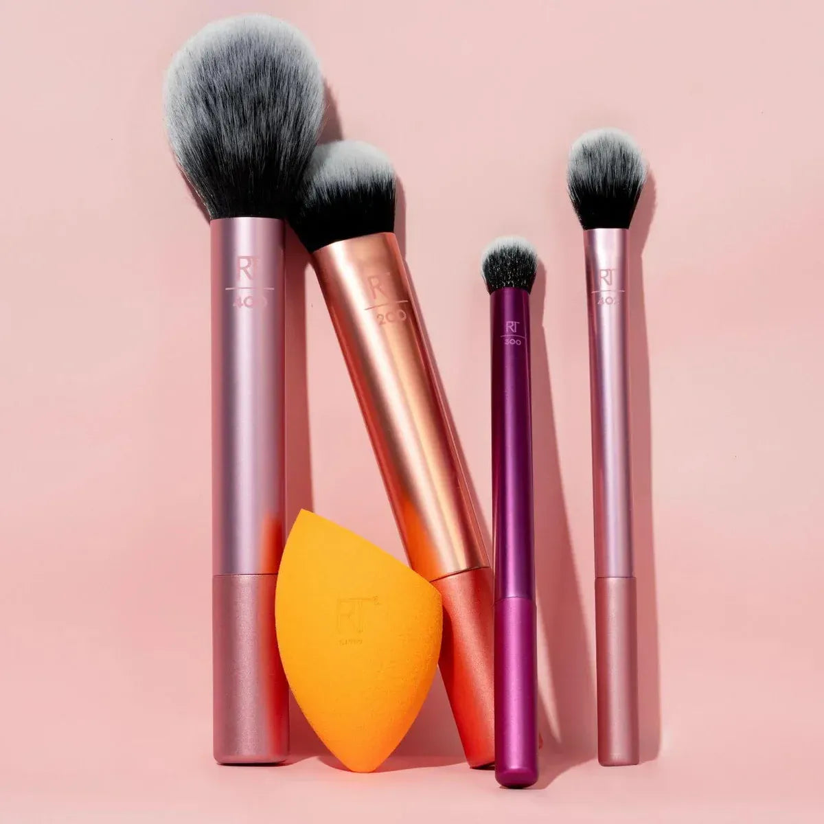 Real Techniques Everyday Essentials Makeup Brush Set with Miracle Complexion Sponge – Face, Eye & Cheek Kit