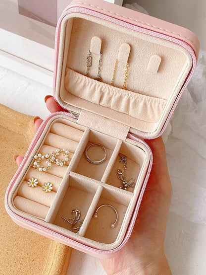 Jewellery Storage Box leather Jewelry Stand Earrings Ring Box Cosmetics Beauty Container Organizer (random color)Made in China