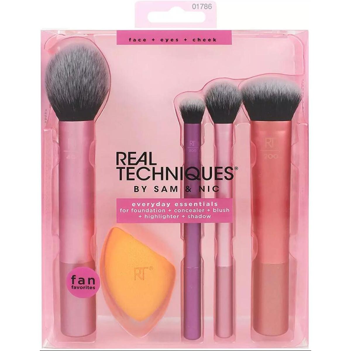 Real Techniques Everyday Essentials Makeup Brush Set with Miracle Complexion Sponge – Face, Eye & Cheek Kit